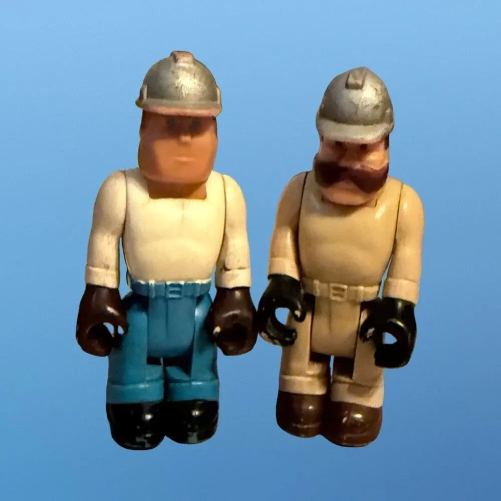 Vintage 1979 Fisher Price Construction HUSKY HELPERS Action Figure Workers FP